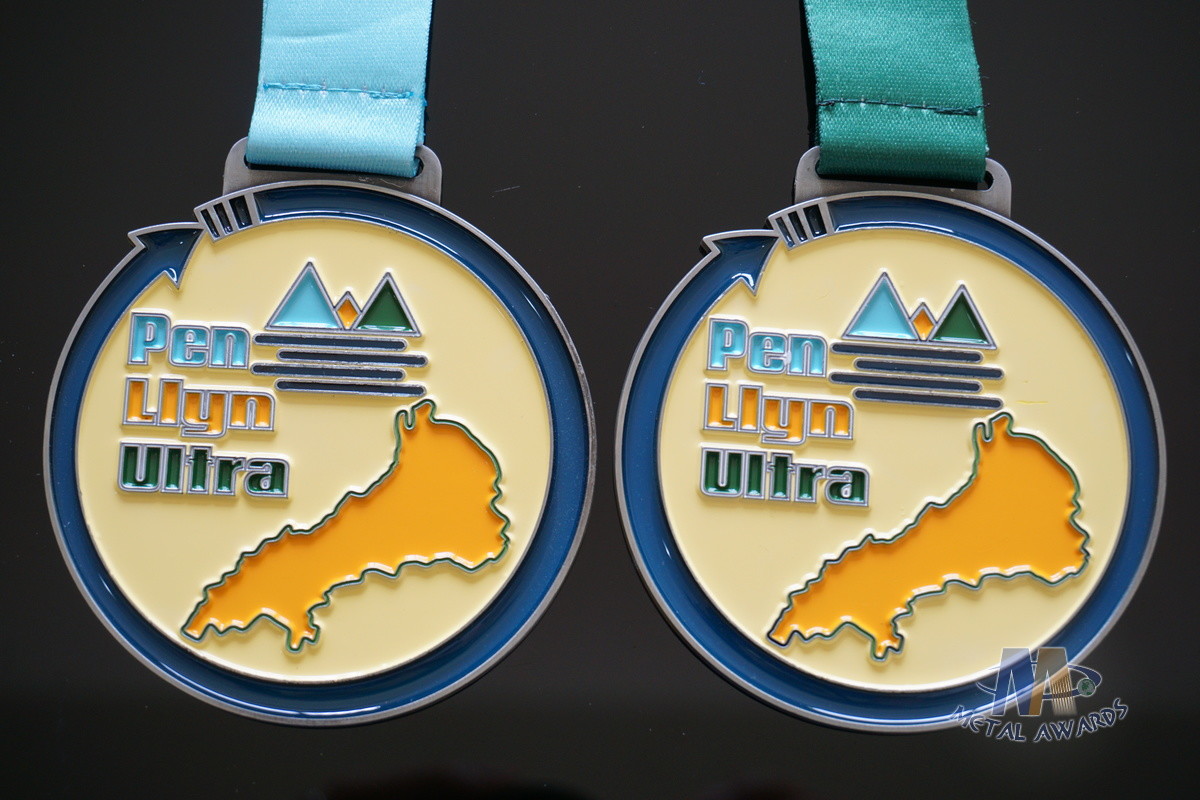 Bespoke Kids Football Awards Medals And Ribbons With Colors Soft Enamel