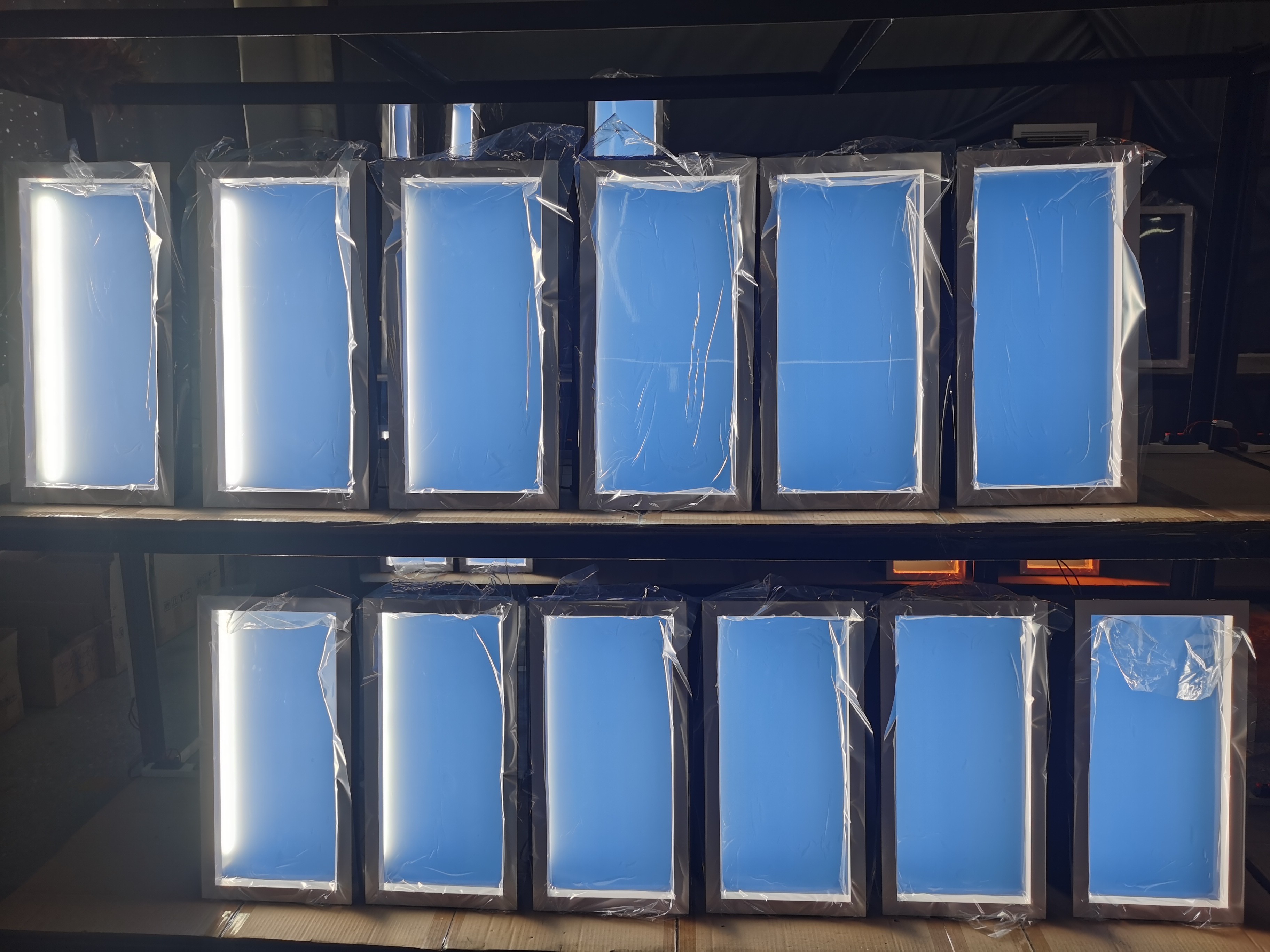 Dynamic Sunlight Ceiling Light – Natural Light Simulation with 3D Shadow and Remote Control