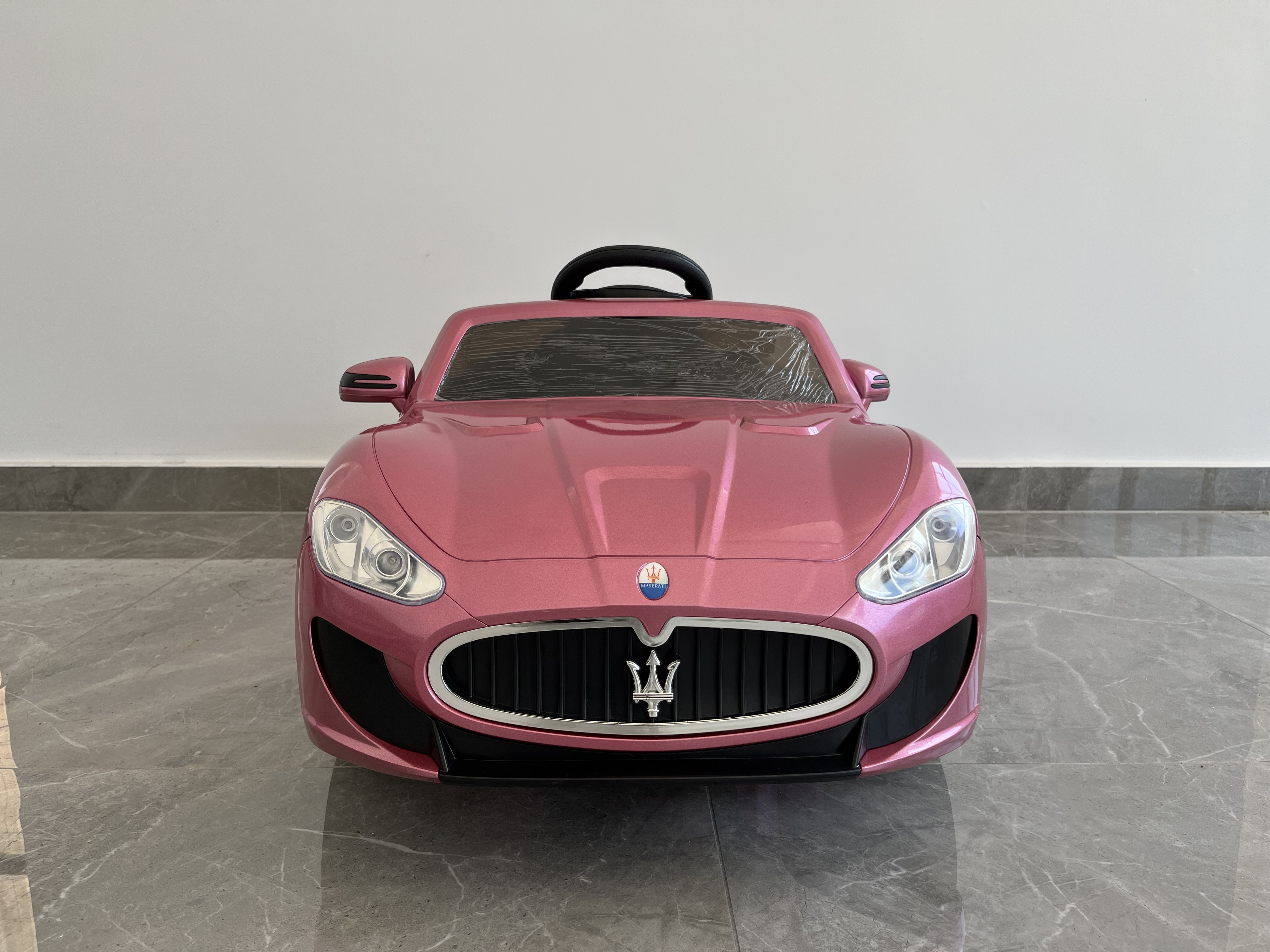 12V Children Electric Ride On Car Authorized Remote Control Toy Suitable for 3-8 Year Olds