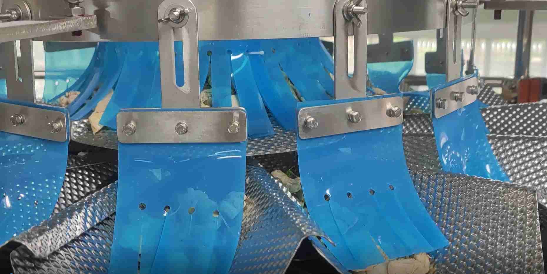 SUS304 Multihead Weigher Packing Machine With 2.5L Hoppers