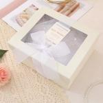 White Gift Set Box Transparent PVC Birthday Box With Silk