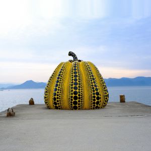 Wholesale Modern Contemporary Colorful Outdoor Fiberglass Pumpkin Sculpture from china suppliers