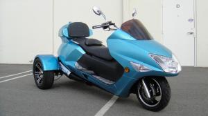 Wholesale Single Cylinder 300cc Moped 22HP 3 Wheel Motor Scooter from china suppliers
