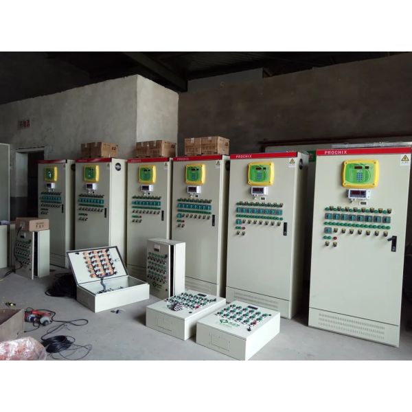 Broiler Poultry Farm Equipment with Automatic Feeding System, Environment Control, and Cooling Pad for Chicken House