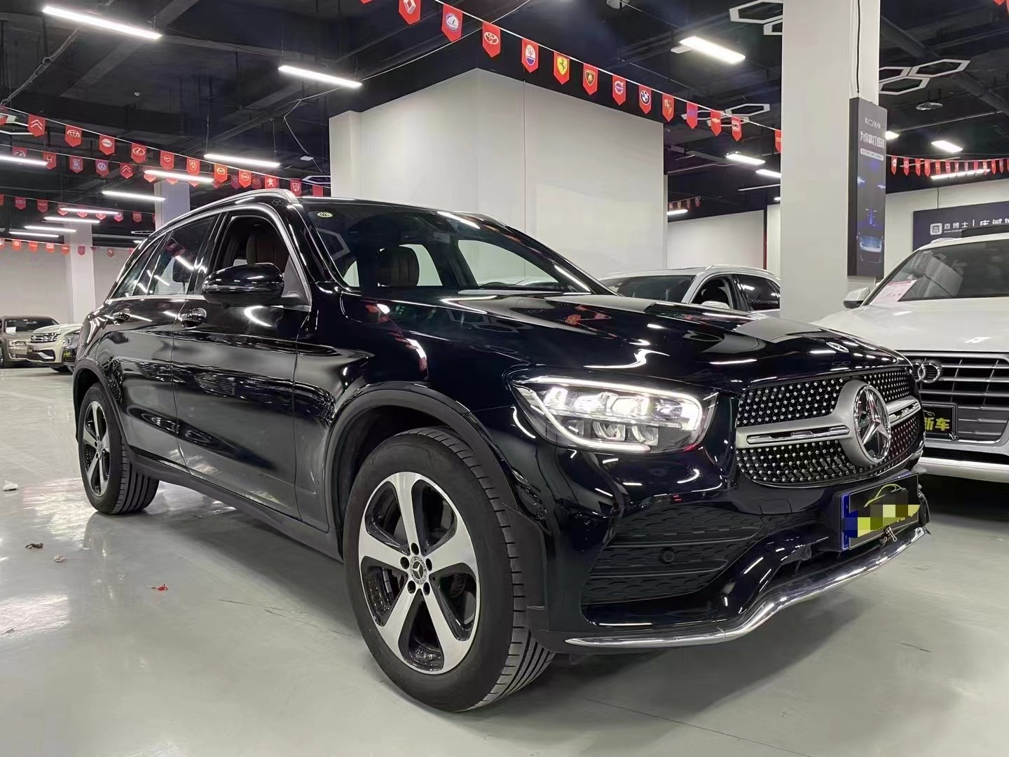 High End Low Price Mercedes-Benz GLC260 2.0T Medium SUV Gasoline 5 Door 5 seats Specialized New/Used Car Exporter