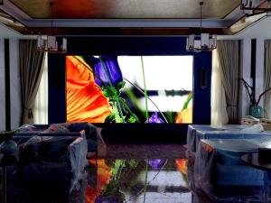 Wholesale SMD Advertising High Brightness LED Display P4 Backlit Outdoor Full Color 1R1G1B from china suppliers