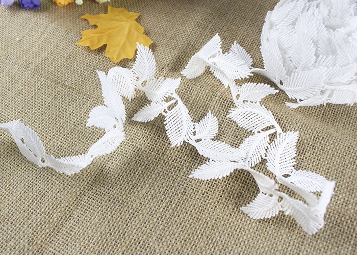 Milk Silk Water Soluble Chemical Polyester Lace Trim For Dresses Feather Pattern