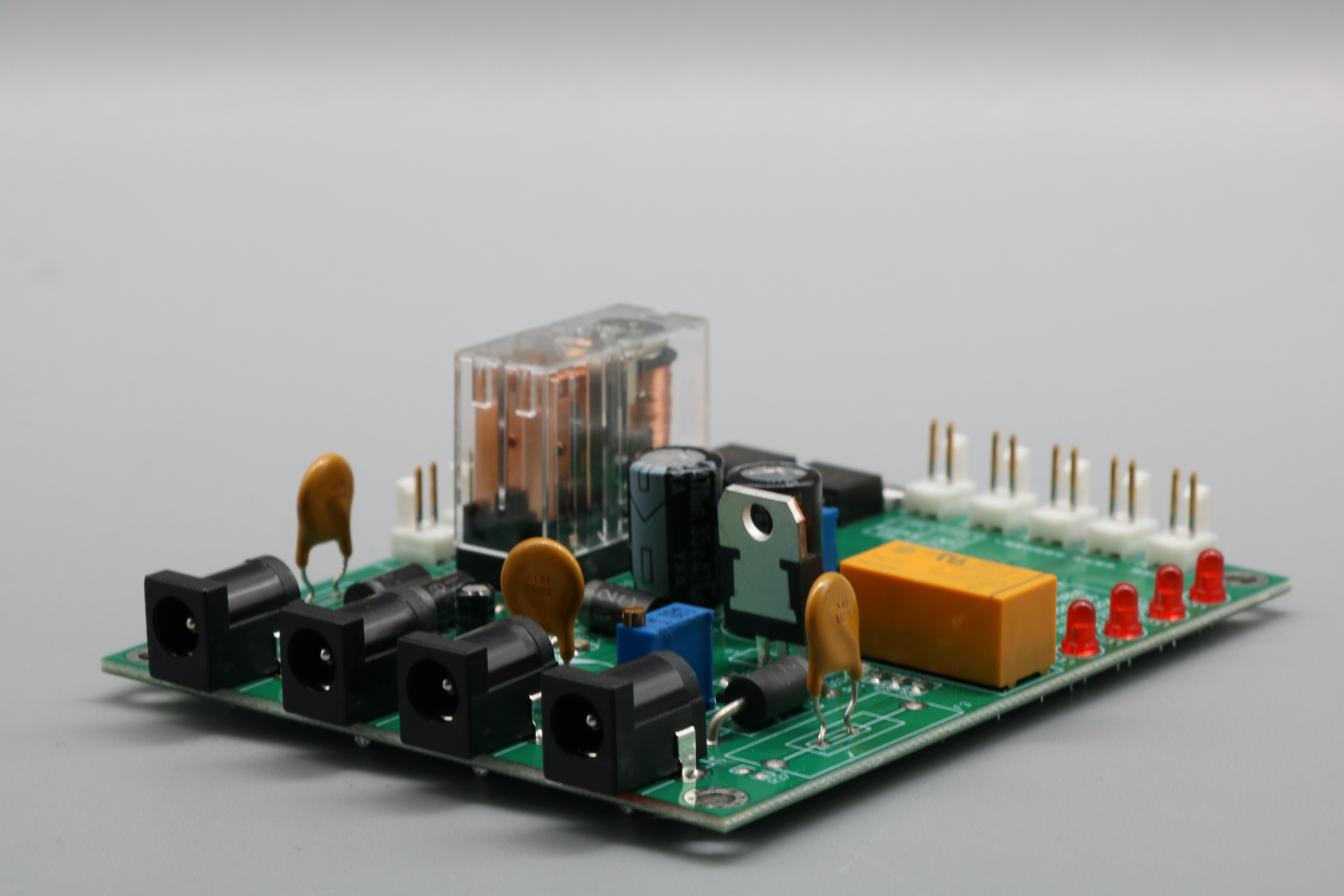 FR4 ENIG SMT PCB Assembly BGA POP 4 Layer 1.6mm 1OZ Green Soldermask PCB Assembly Service SMT PCB Assembly