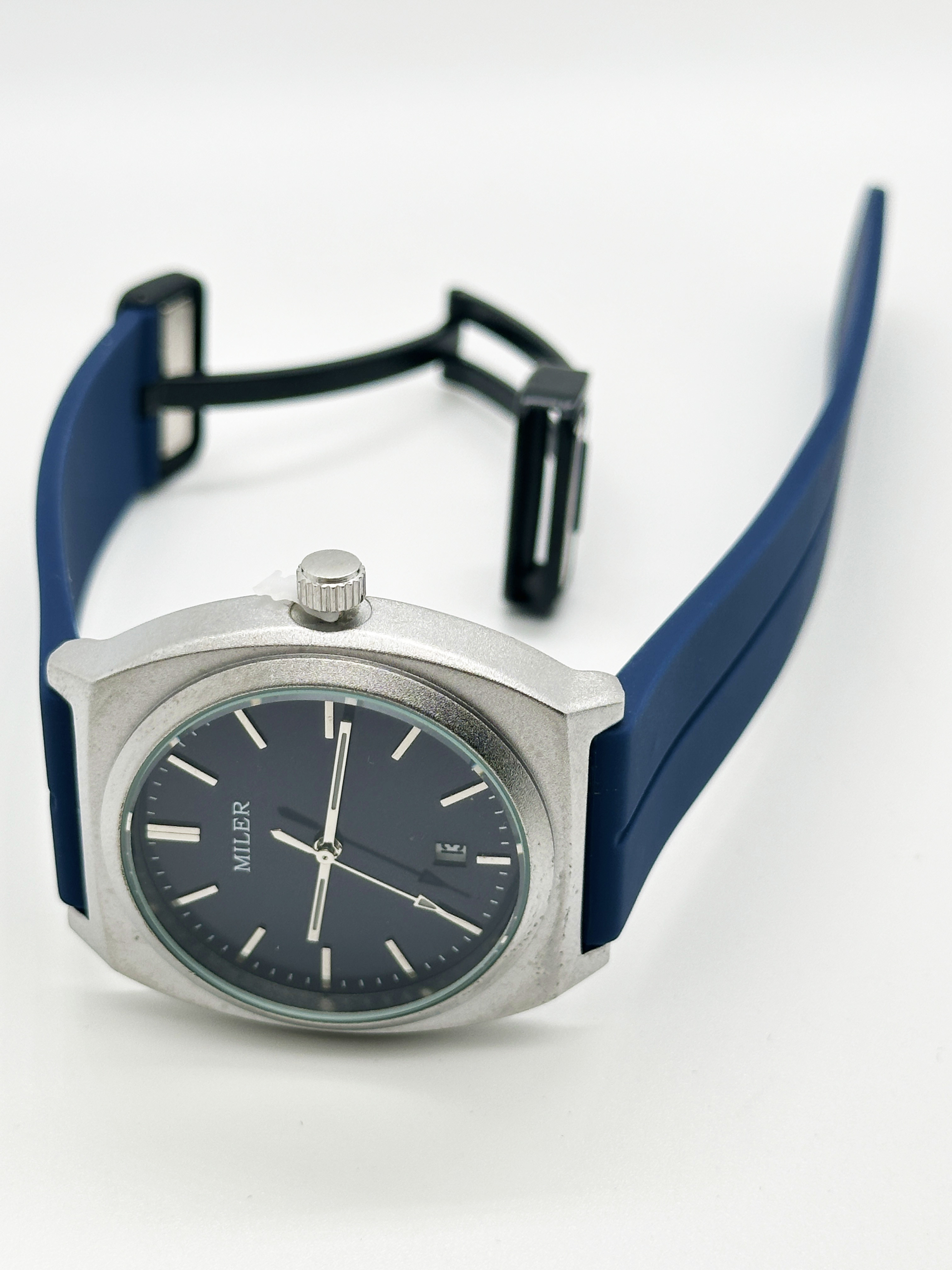 Waterproof Sports Silicon Strap Watch Luminous Trendy Mens Watches