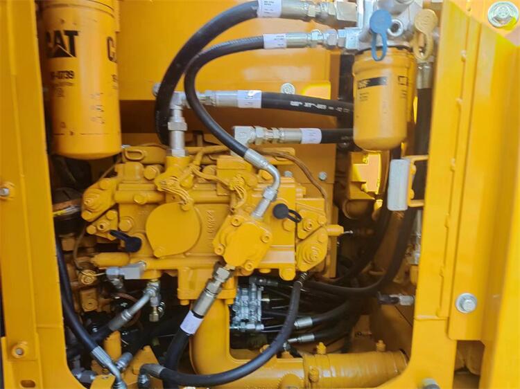 Used Cat 312 Crawler Excavator from Japan with ORIGINAL Hydraulic Cylinder in Shanghai