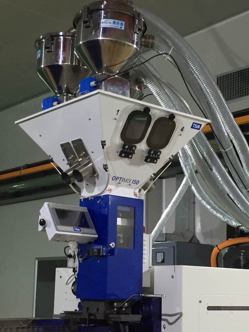 Feeding and Conveying / Vacuum Auto Loader / Conveyor / Feeder / One-to-More central conveyor OAL-3S-122