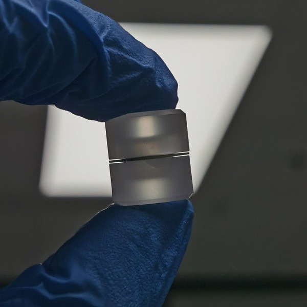 TSMR Thickness Shear Mode Resonator Sensor With Crystalline Quartz Plate