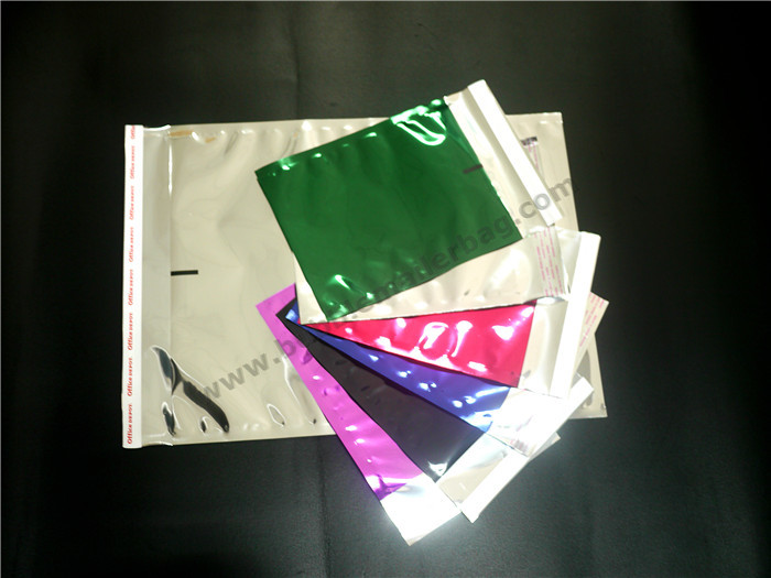 Durable Aluminum Foil Envelopes 215x260mm #E Vinyl Puncture Resistant For Grocery
