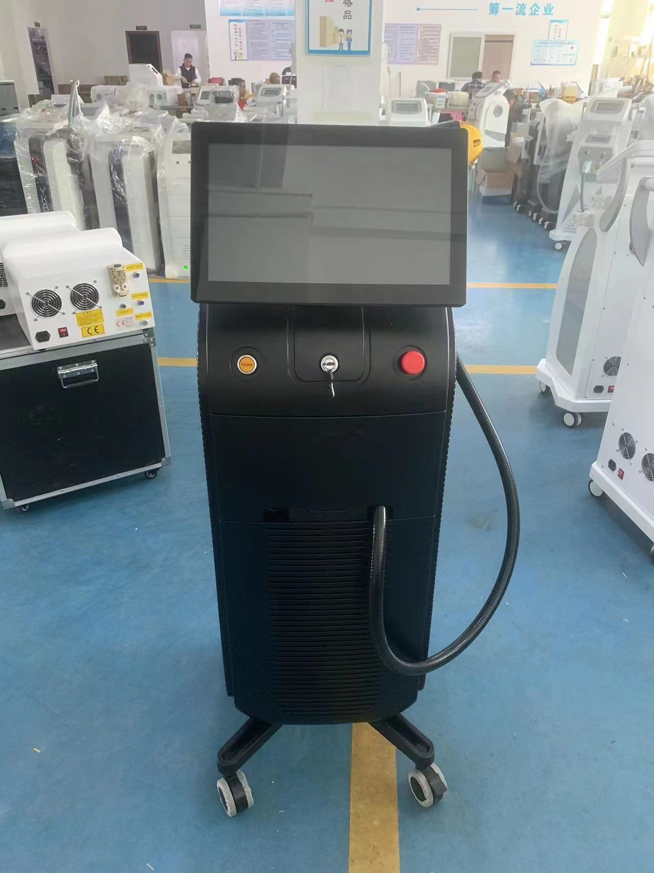 755nm 808nm 1064nm Diode Laser Hair Removal Machine 4 Wavelengths Ice Soprano