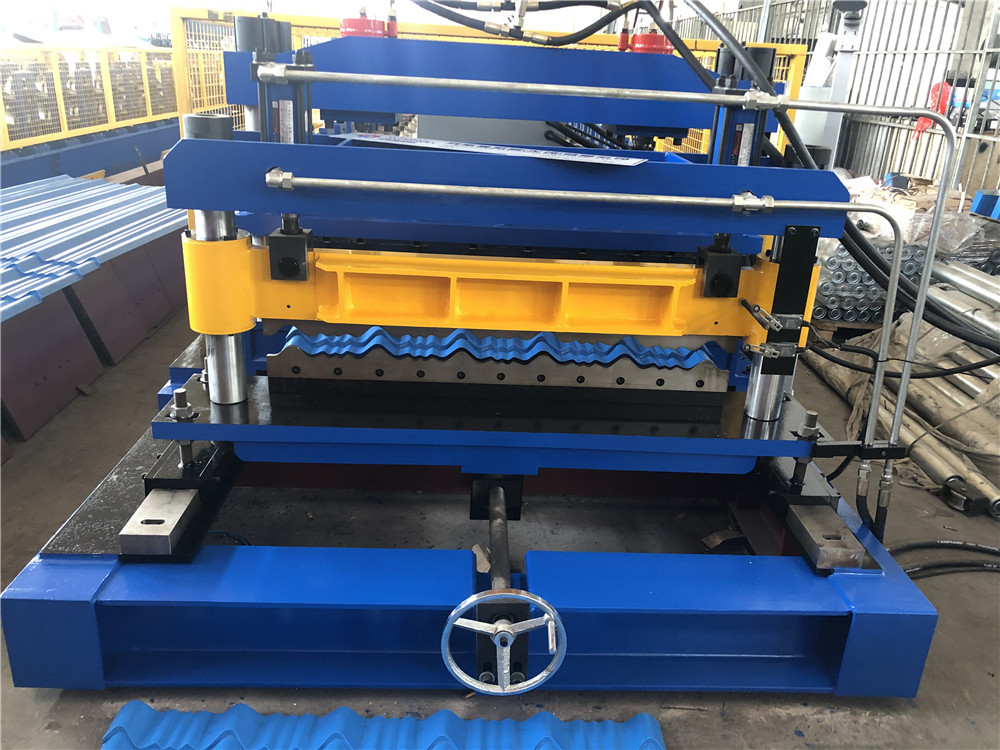 Chain Drive 0.3mm 8m/Min Roof Panel Roll Forming Machine