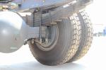 6x2 210hp Cargo Van Truck ISDe 210 30 Cummins Engine DC7J100TA Gearbox