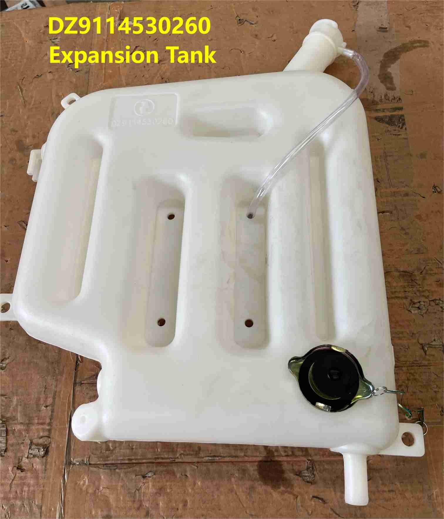 Coolant Reservoir DZ9114530260 Shacman Truck Parts Expansion Tank Assembly