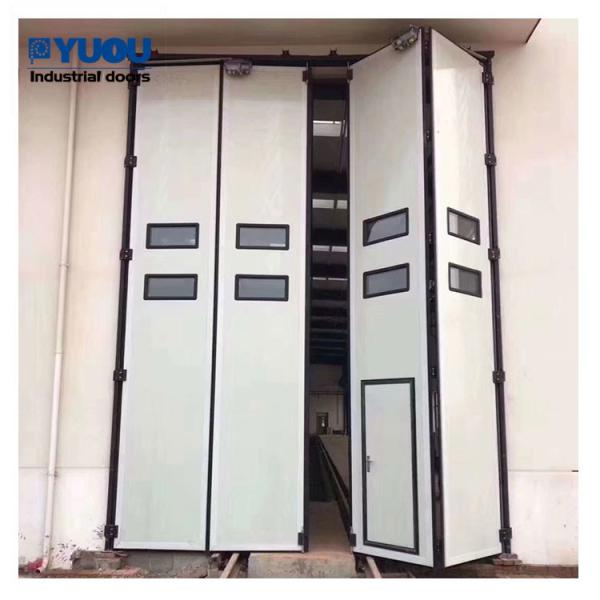 Small Industrial Sliding Folding Doors Insulated Bifold Doors Aluminum 57mm Four