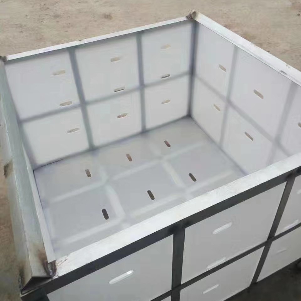 White Turnover Box PP Hollow Crates Turnover Smooth Hardness Good Bearing