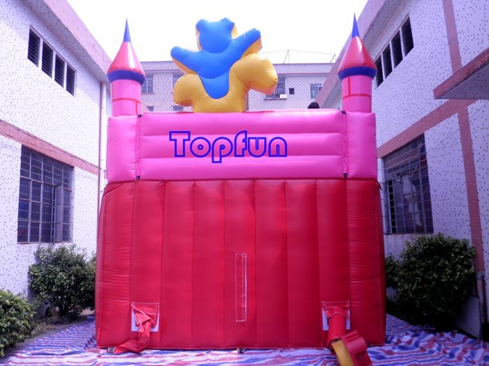 PVC Tarpaulin Cute Inflatable Jumping Castle For Kids With Colourful Artwork