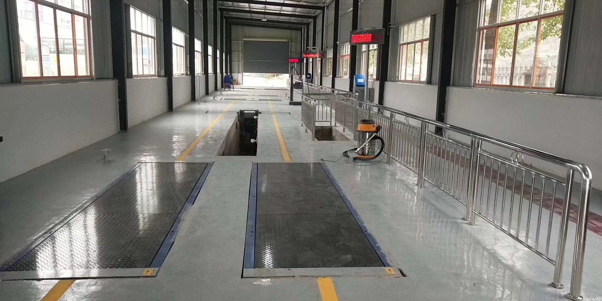 CT-EWR Fully Automatic Vehicle Test Line Automobile Level 2 Car Maintenance Line High Precision