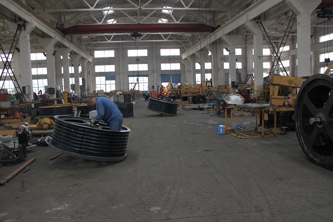 TY40 Overhead Line Stringing Tools 40kN Hydraulic Puller Diesel 77kw 103hp
