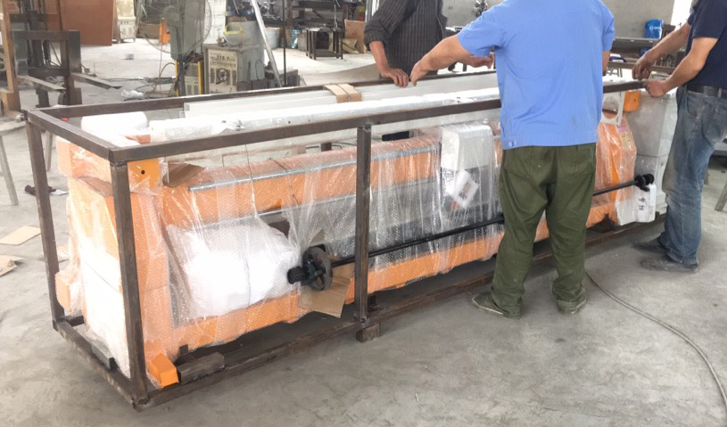 Commercial Machannical Quilting Machine For Sofa Mattresses Blankets
