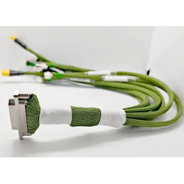 Xcd Series Circular Connector Xcd22f4z1p40/T4K1p40 High Current 4-Core Plug Socket Including Tax Transportation.