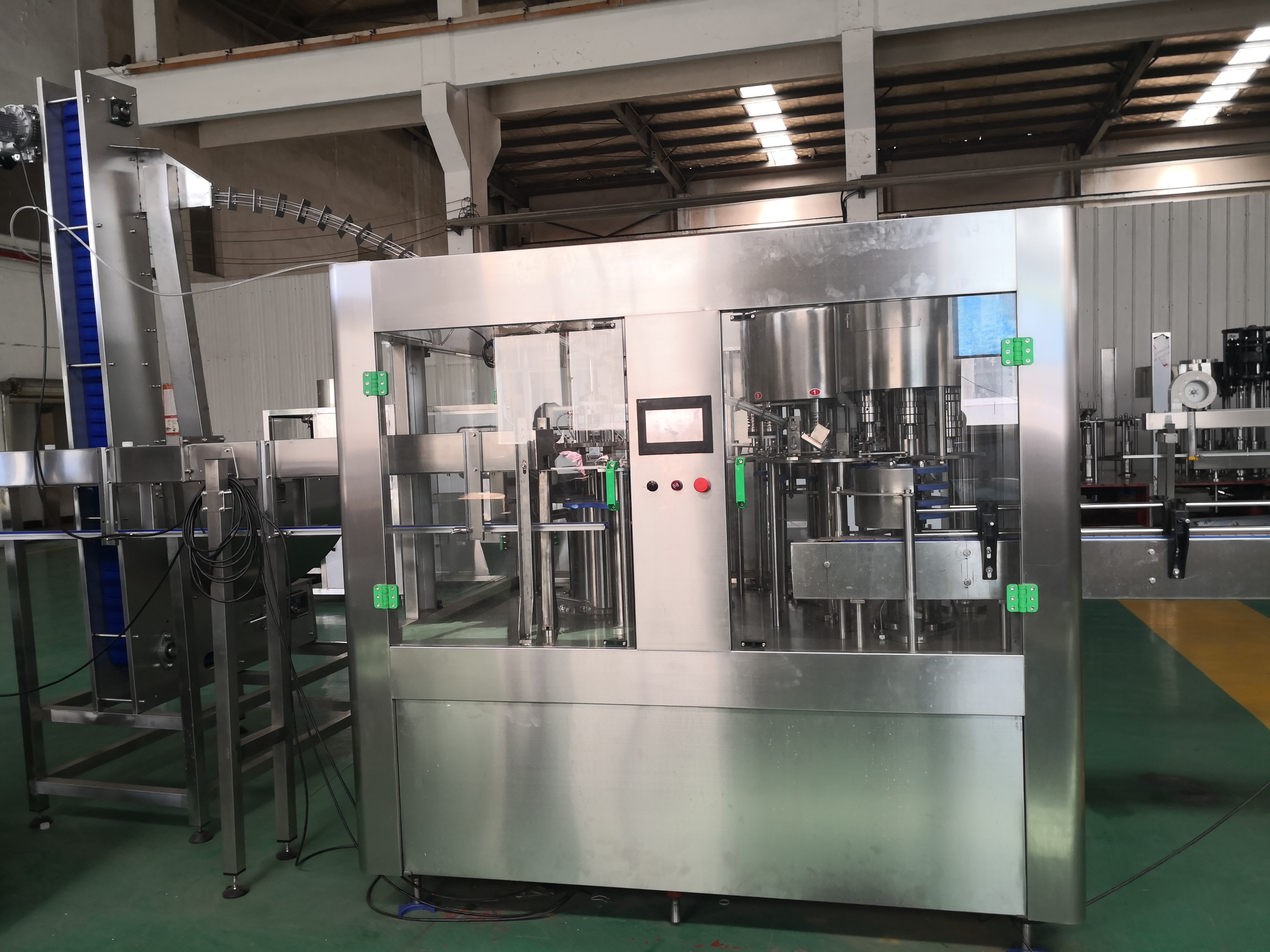 3000 bph CGF14-12-5 Isobaric Rinsing Filling And Capping Machine 3-in-1 Unit