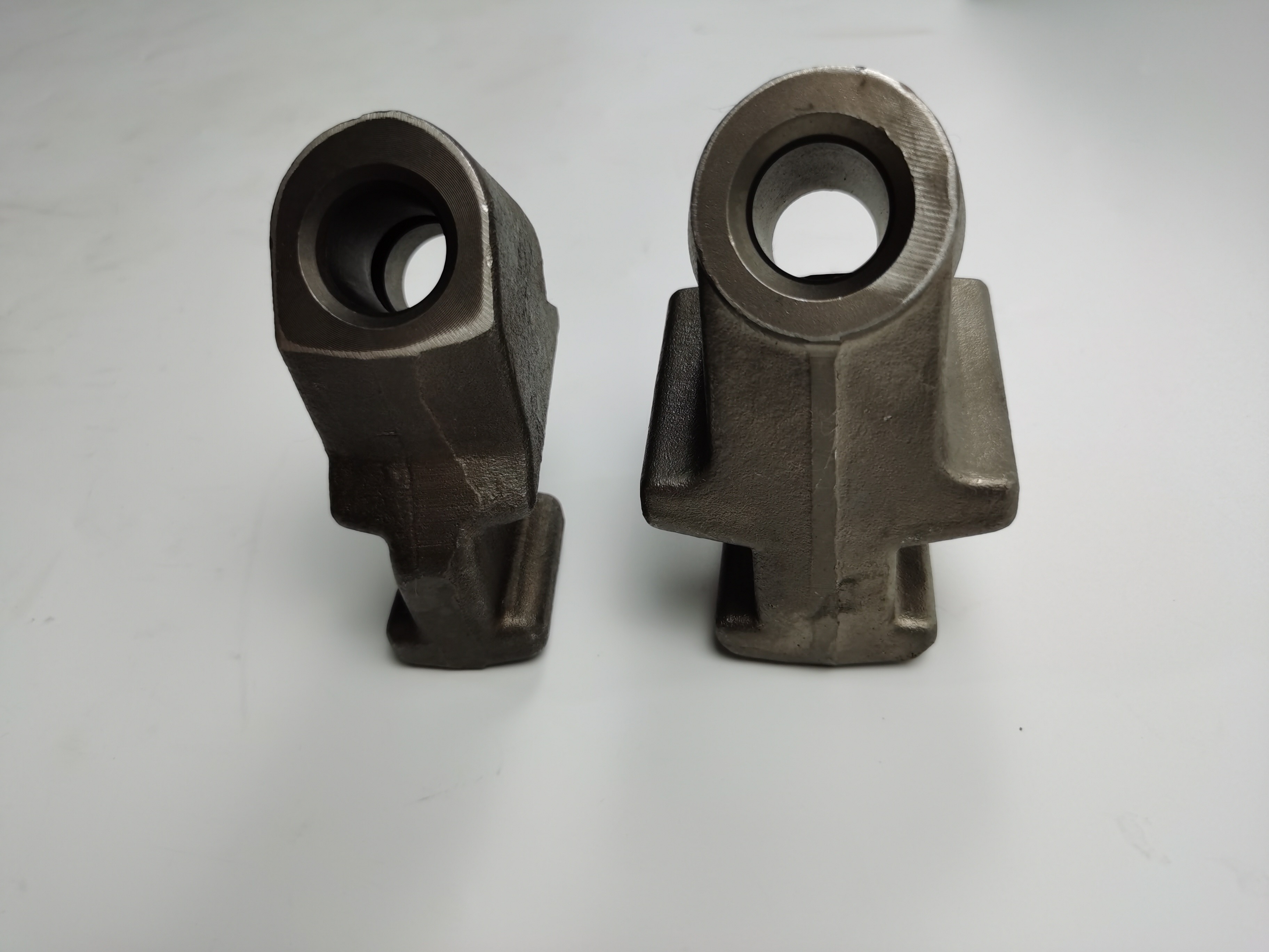 QC110HD Big milling teeth holder PM465 Pick holder for road milling machine spare parts 1013348/1519941