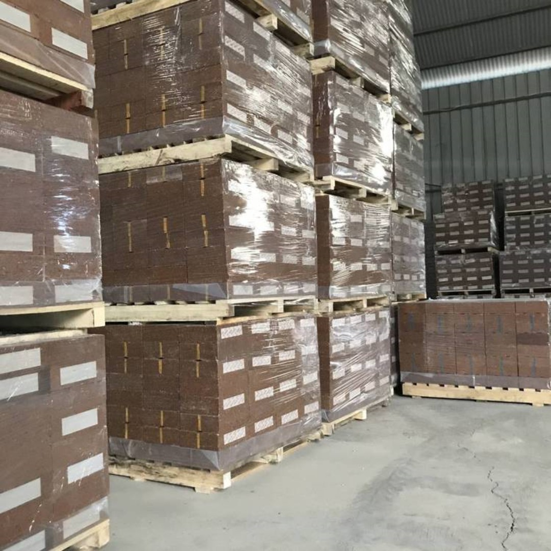 Customized CaO and MgO Content Magnesia Iron Spinel Refractory Brick for Hot Air Furnaces