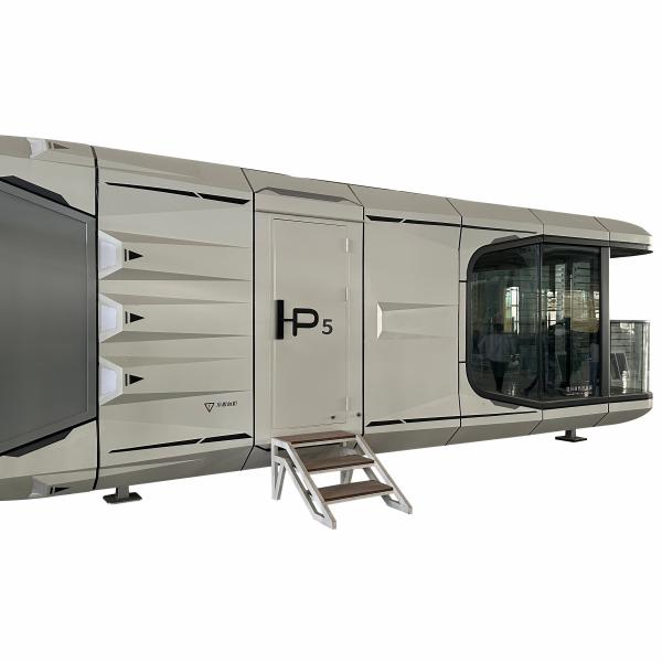 Outdoor Luxury Living Green House Prefabricated Space Capsule House with