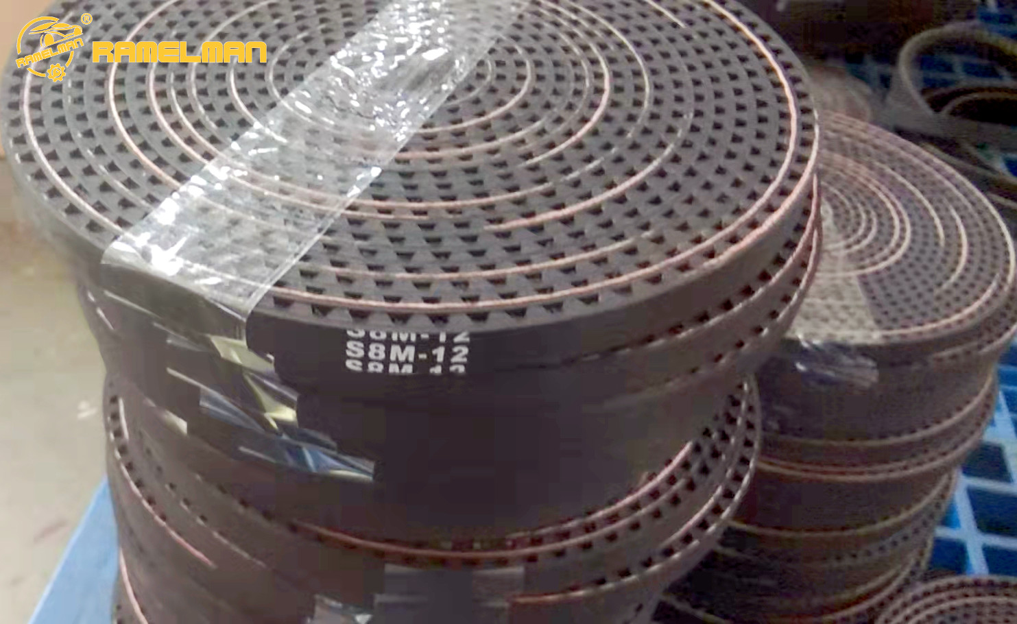 opened rubber timing belt OEM quality elevator belt roll up door belt for Industrial machinery and equipment ramelman