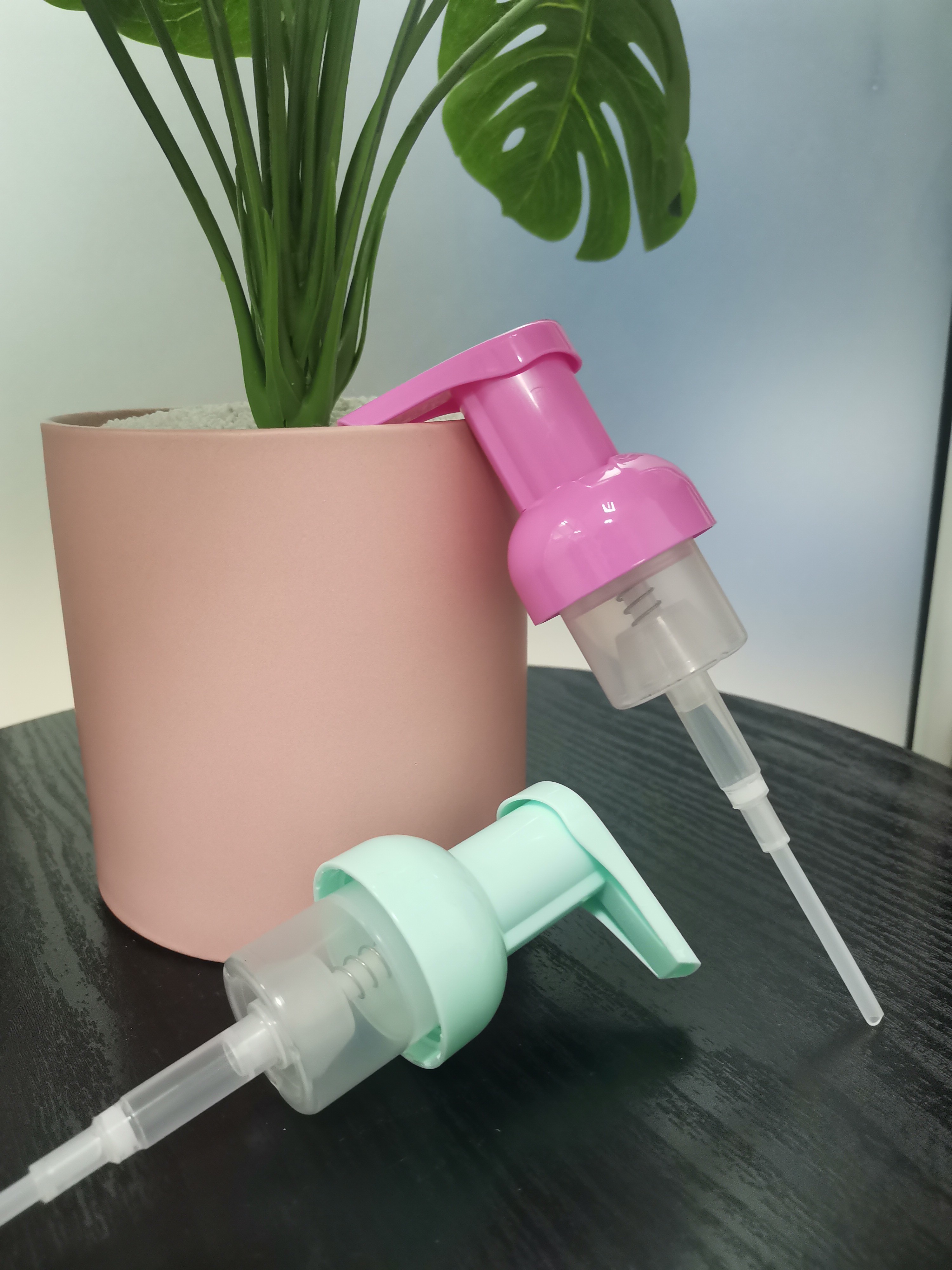 40mm Foam Pump White PP Pressure Reducing Valve For Pipe Pressure Control