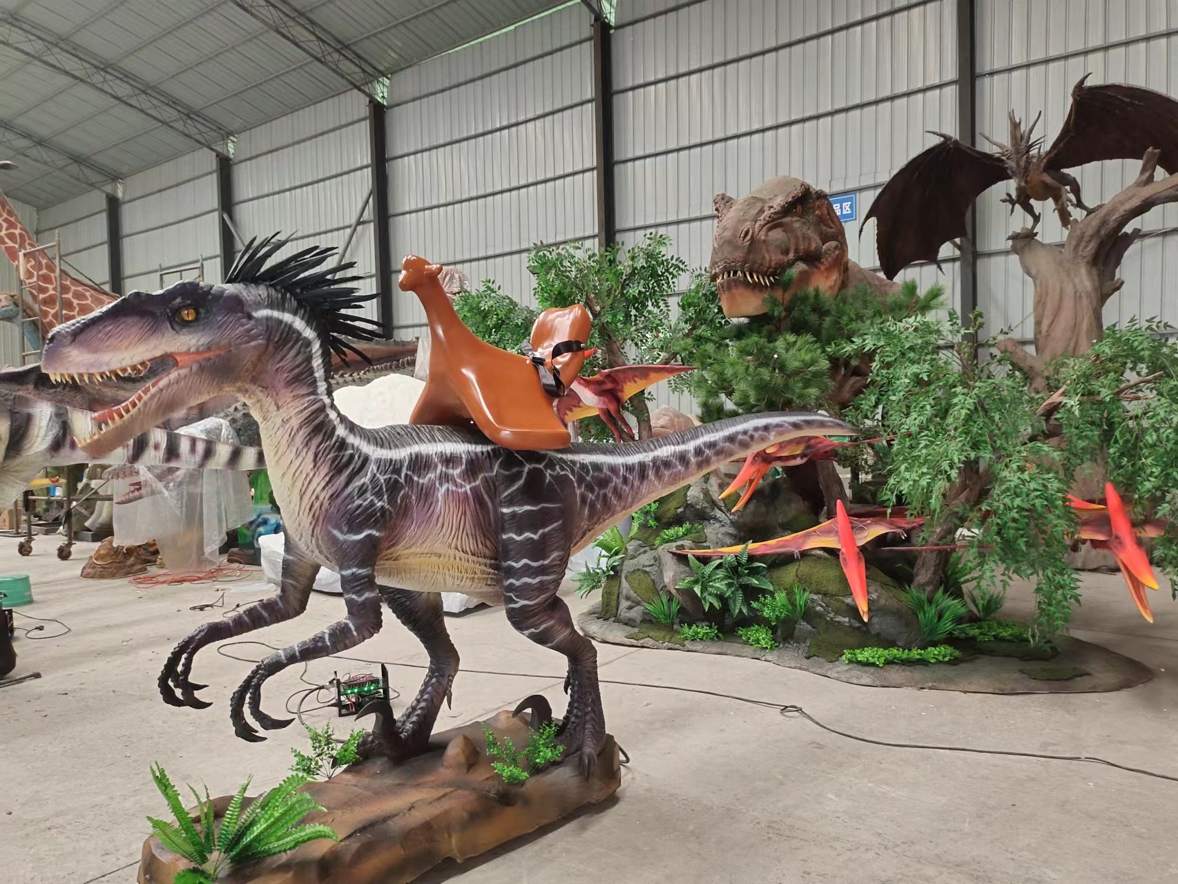 Live Show Animatronic Dinosaur Ride For Kids Riding