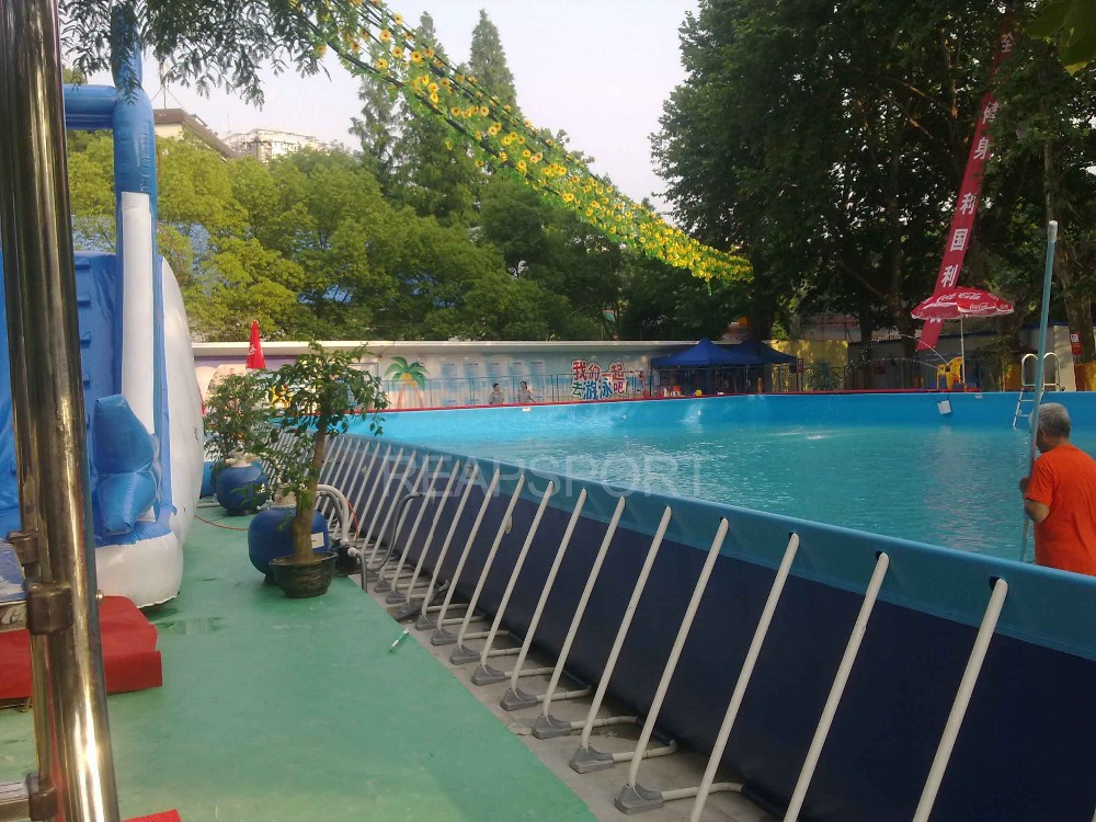 swimming pool 1.jpg