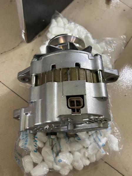 6D22 Mitsubishi Fuso Engine Parts 24V 80A Alternator For Agricultural Machinery