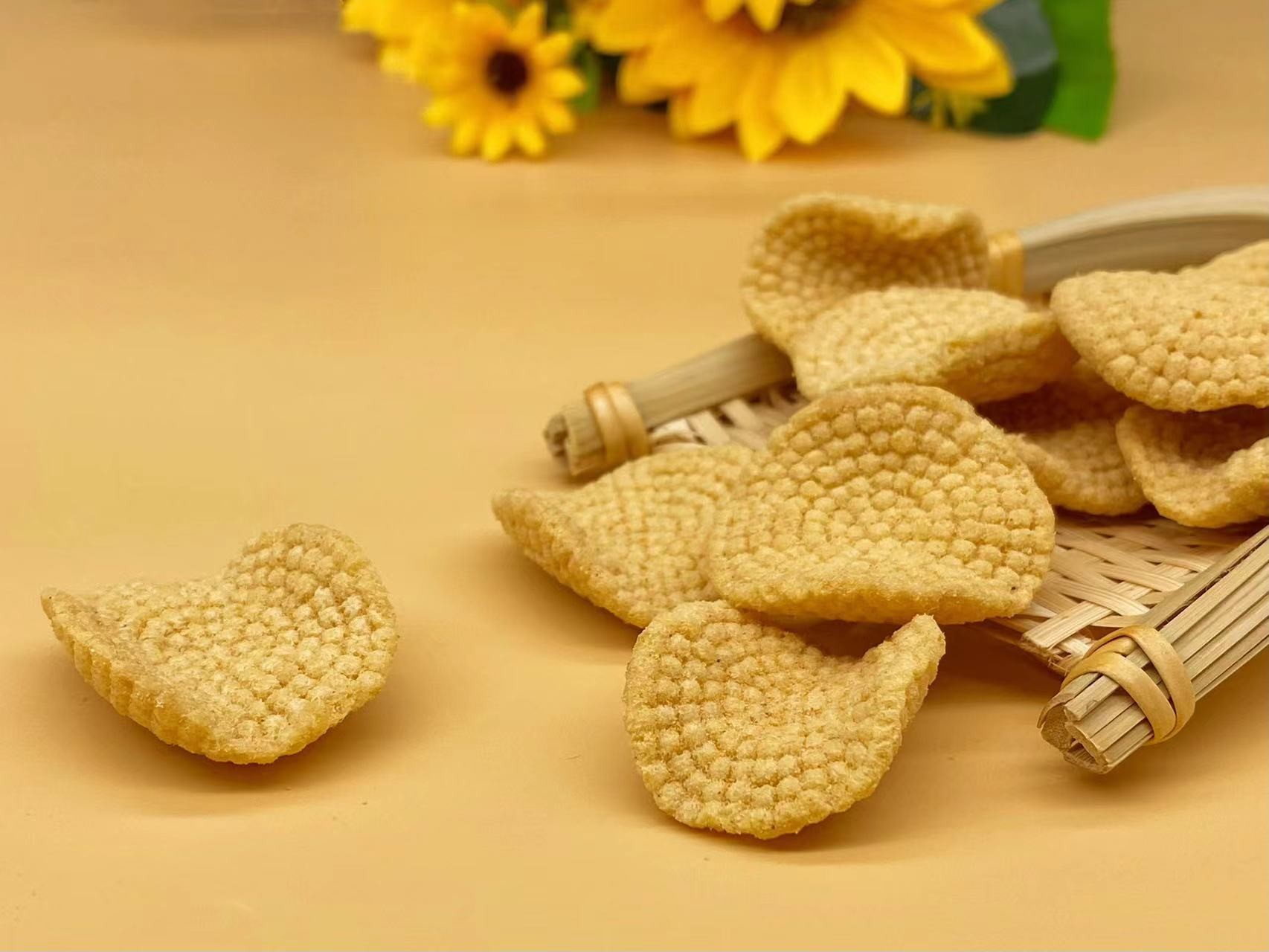 OEM Round Glutinous Rice Cracker Snacks Crispy Texture