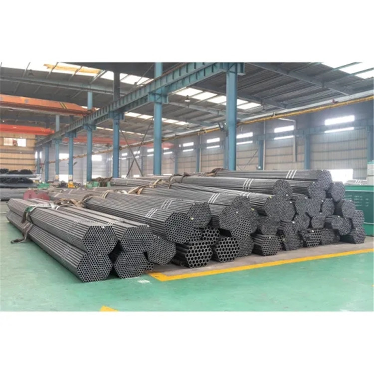 Hot Rolled Carbon Seamless Steel Pipe ST37 ST52 1020 1045 A106B Fluid Pipe