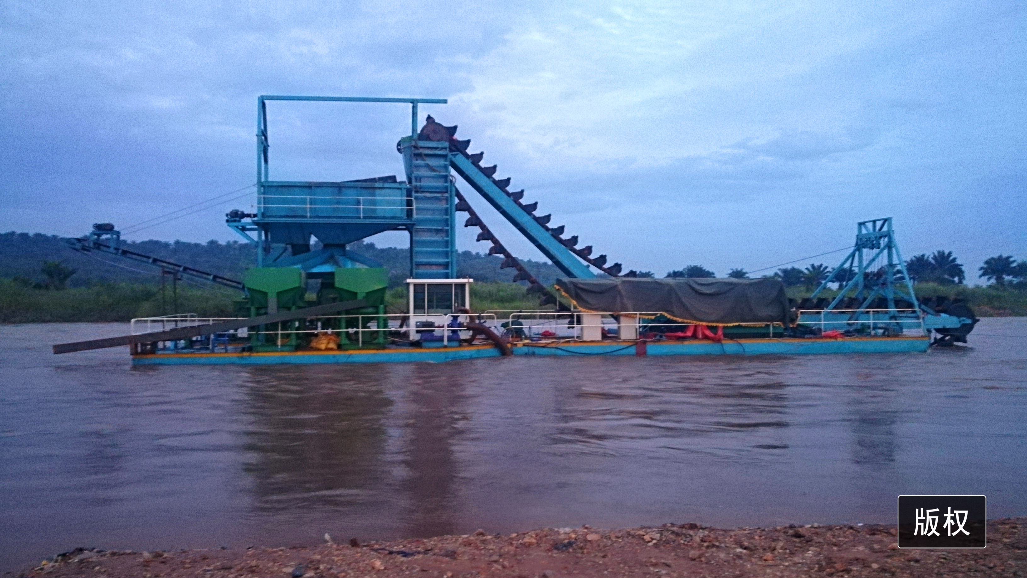 gold dredger