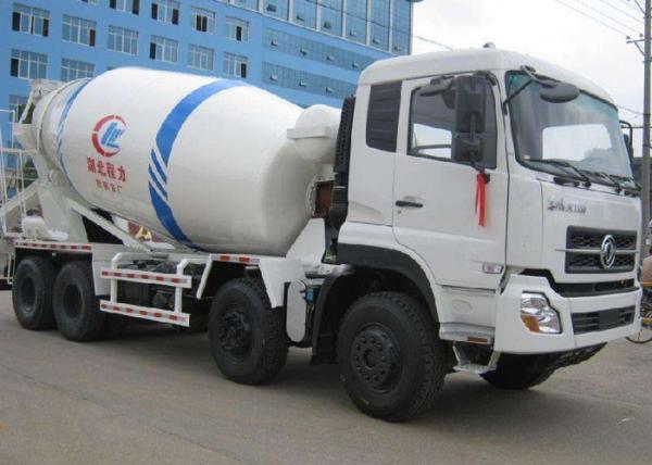 8X4 12CBM Ready Mix Concrete Mixer Truck , Dongfeng 12 Wheels Self Mixing