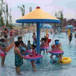 Ashland Resin Hanging Chair Aqua Play Water Park For 4 Kids 1 Year Warranty