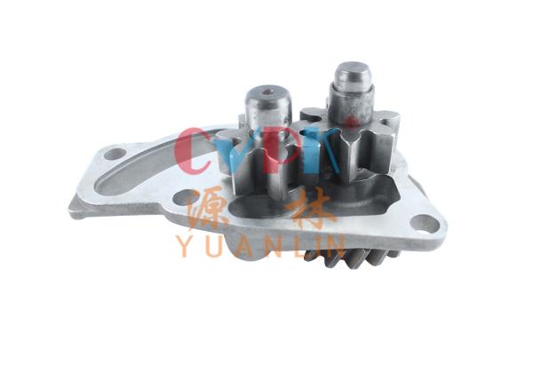 6204-53-1201 Komatsu Diesel Engine S4D95 Oil Pump 0.6-0.9 Kg For Automotive