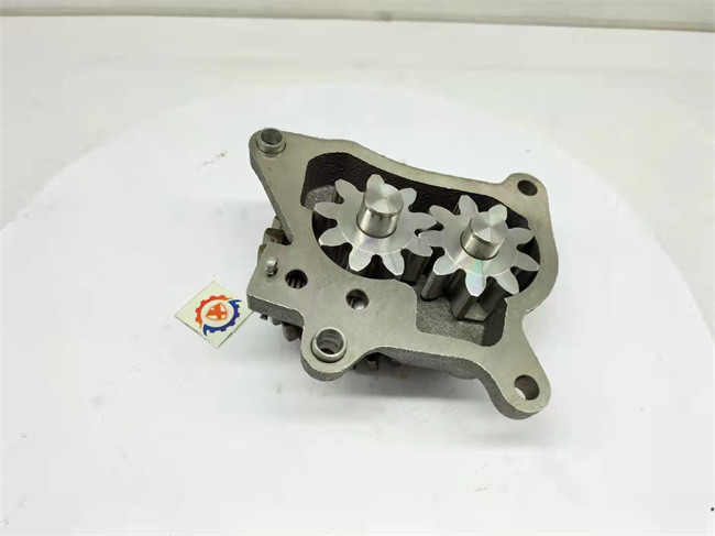 8-98017585-1 Excavator Engine Parts 4HK1 Diesel Oil Pump