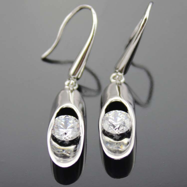 925 Sterling Silver 6mm Clear Cubic Zircon Dangle Earrings (YAQA001)