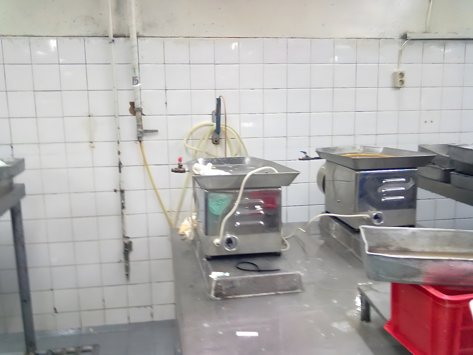 0.12KW Stable Shrimp Cutting Machine Multi Function 510x400x300mm