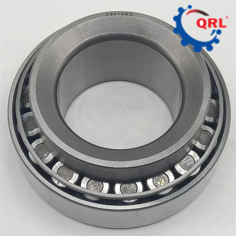 Gcr15 Tapered Roller Bearings 33214X3 (3017) 70 mm 130 mm