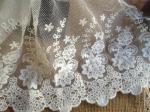 White Embroidery Flower Cotton Nylon Mesh Lace Fabric 6.29'' Width For Garment