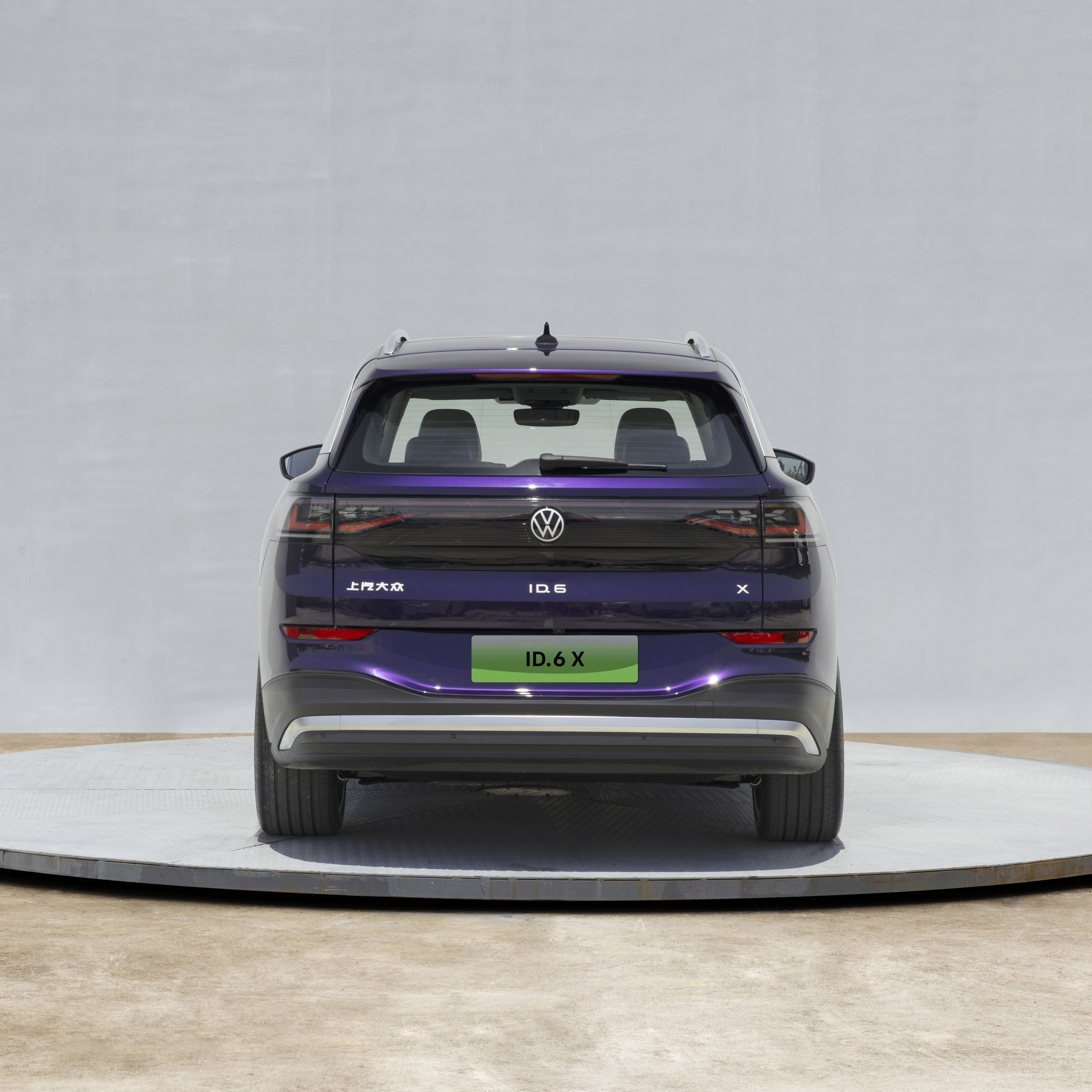 VW ID6X ID4 X 160KM Electric Car Motor Fast Electric Car Autos Electrico Chinese Electric Car ID6 Charging time 8.5-12.5