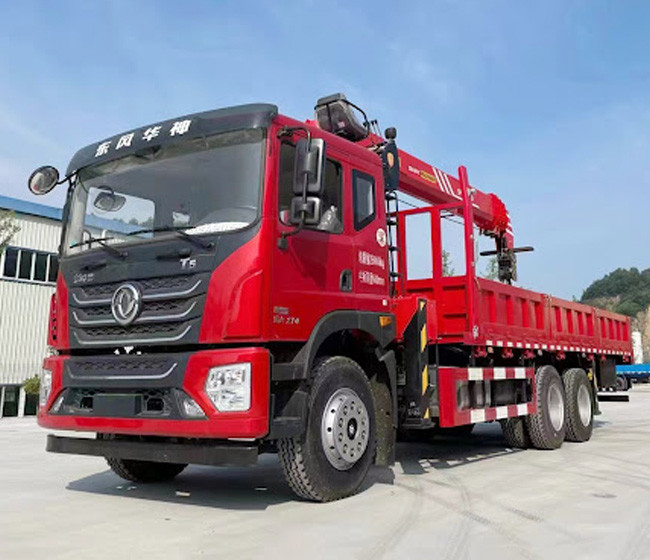 Shacman Chassis Euro II-Euro V Truck-Mounted Cranes With High-Speed Motion System And Increased Hydraulic Pressure